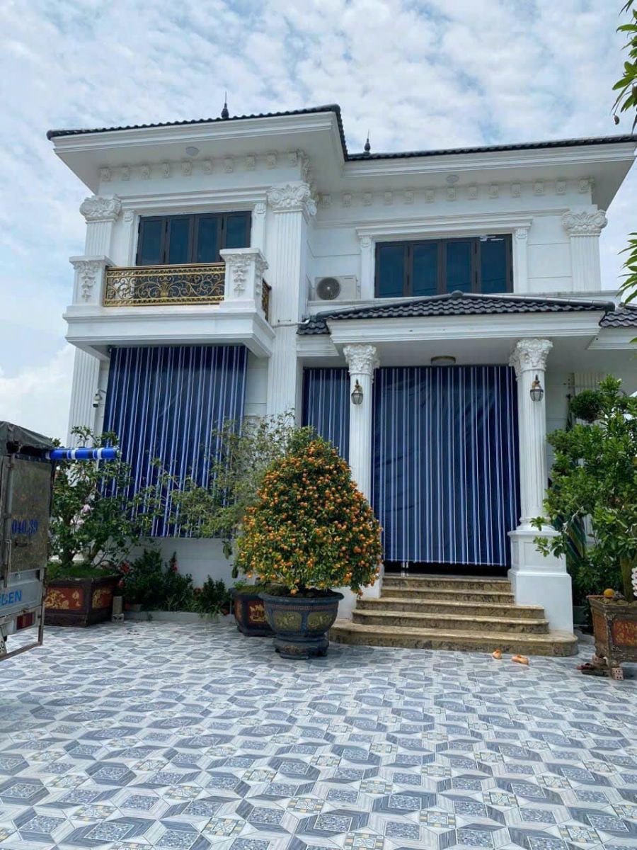 bạt che nắng mưa tự cuốn
