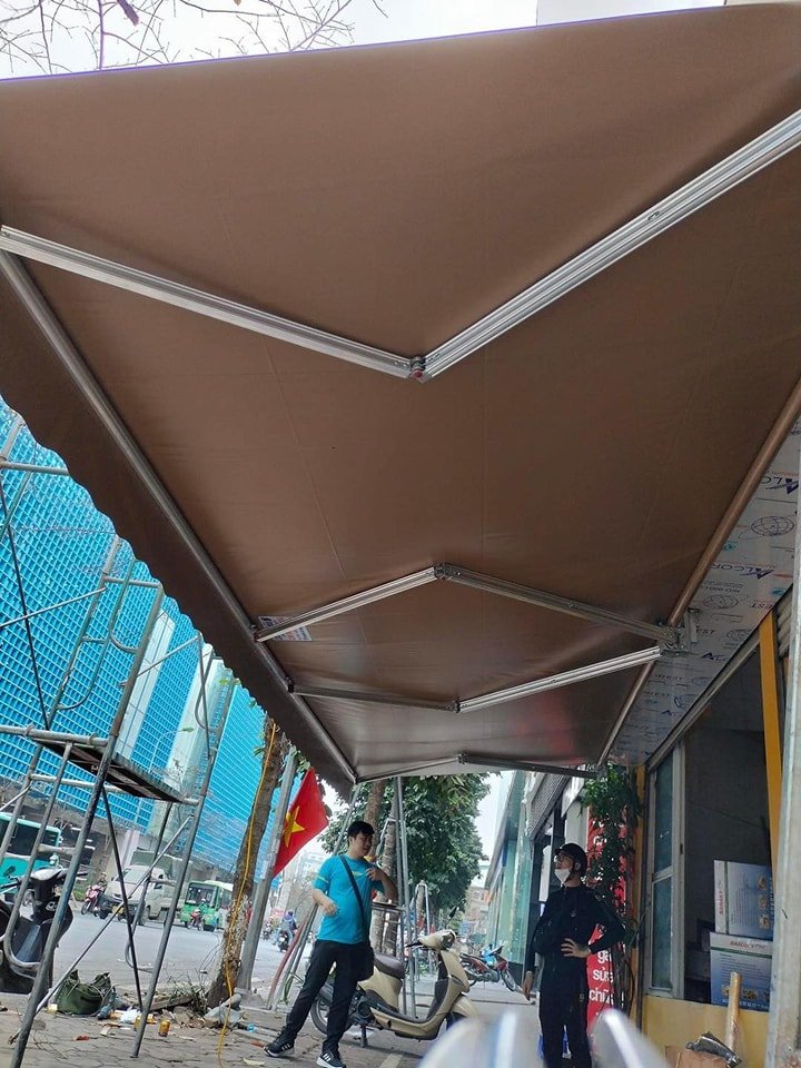 bạt mái hiên che nắng mưa