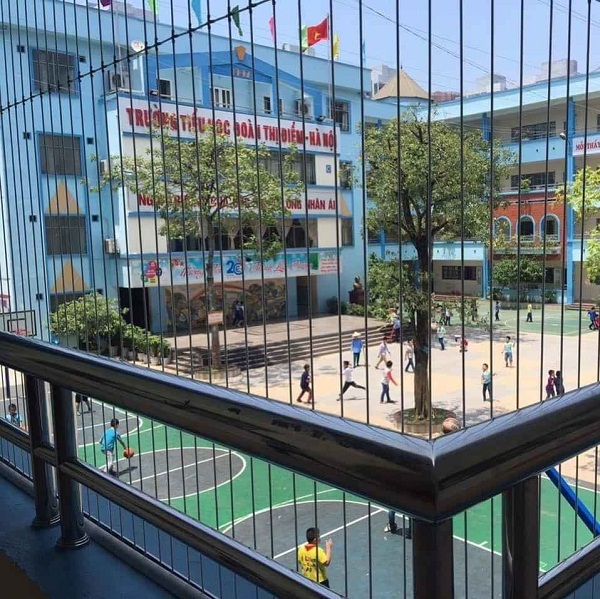 lưới an toàn trường học