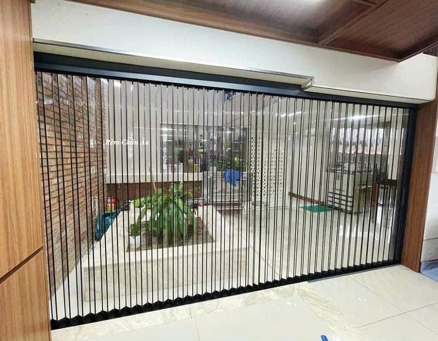 cửa xếp ngăn lạnh lá nhựa